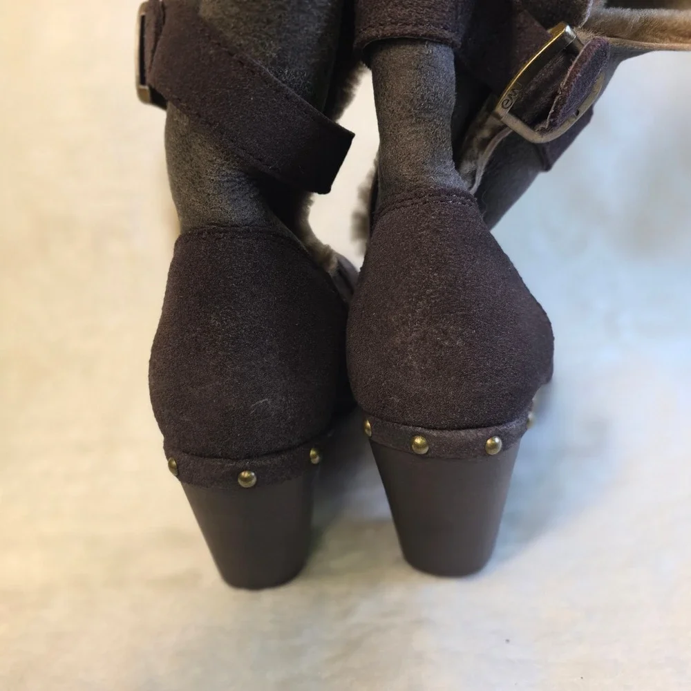 EMU Australia Clog Ankle Boots Brown Suede Shearling Cuff Lined Studded Womens 8